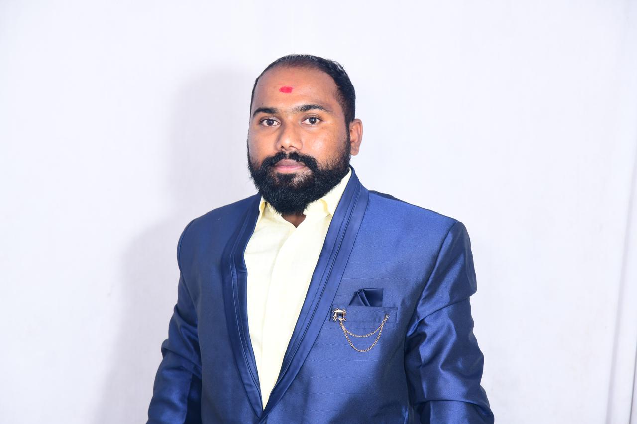 Veera Rudrapati, Founder of PICIDEA